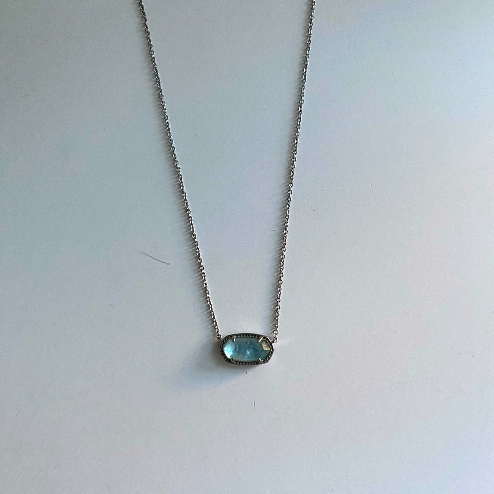 Kendra Scott Pendant Necklace in Light Blue Illusion